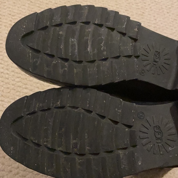 Ugg Rainboots! - Picture 11 of 11